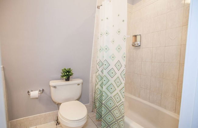 Central Boston 5 Bed 2 Bath North End-sleeps 10 - Photo 29