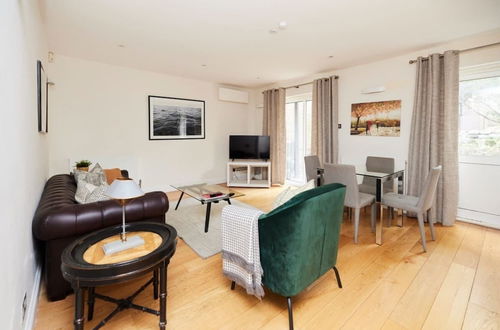 Photo 5 - The Bayswater Nook - Stylish 1bdr Flat