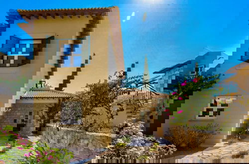 Photo 7 - Villa Nefeli - Charming Townhouse in the Heart of Aphrodite Hills Resort