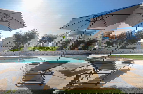 Foto 11 - TD Trulli Lorusso Design Luxury Trulli With Pool