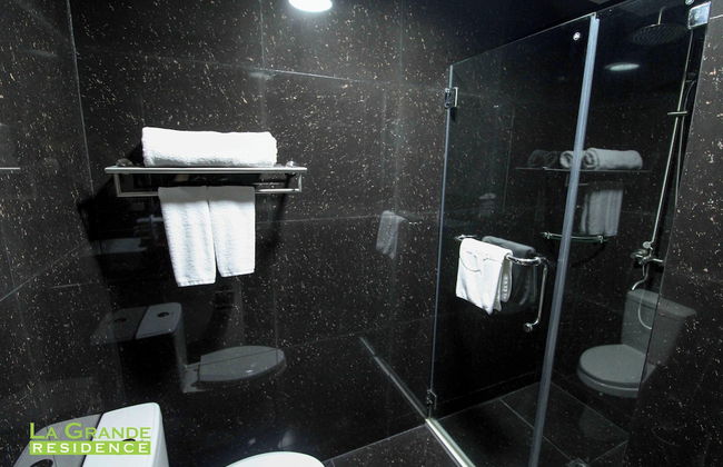 La Grande Residence - Photo 15