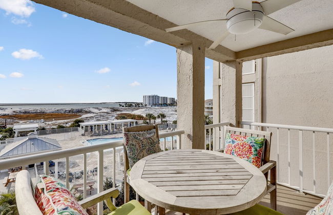 Magnolia House 305 2 Bedroom Condo by RedAwning - Photo 16
