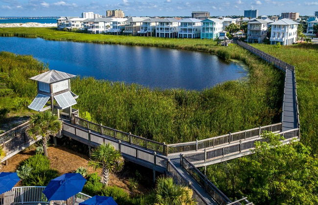 Paradise Pointe - Gorgeous 4 BR home with pool by RedAwning - Photo 63