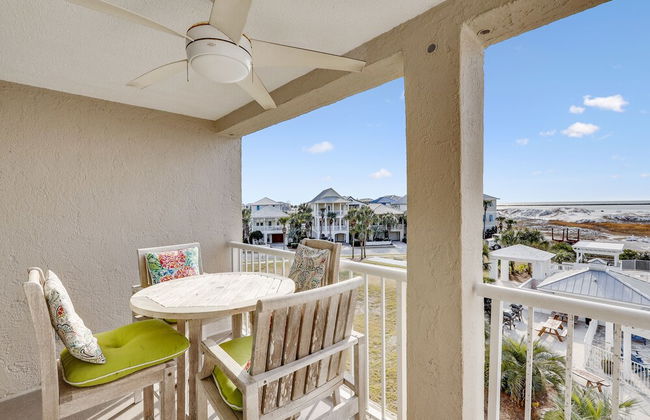 Magnolia House 305 2 Bedroom Condo by RedAwning - Photo 17
