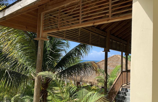 King Suite at Oceanview Resort in Jamaica - Enjoy 7 Miles Of White Sand Beach! 1 Bedroom Villa by RedAwning - Foto 10