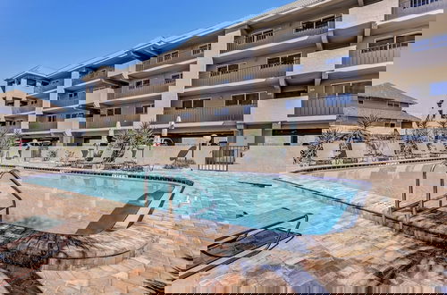 Foto 13 - Beautifully Decorated Condo with Magnificent View of Atlantic by RedAwning
