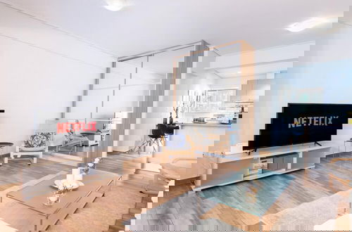 Foto 1 - Alimos Bright Apartment Near the Beach