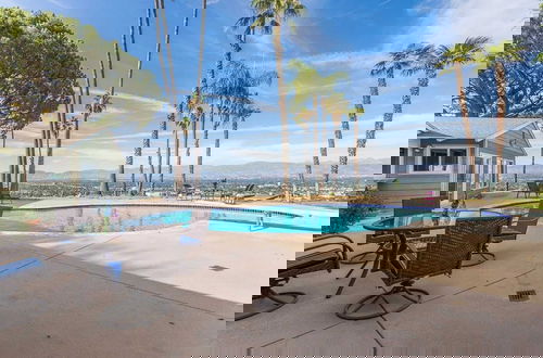Foto 39 - Oak Hills by Avantstay Panoramic View, Pool, Spa