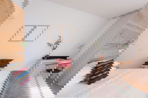 Photo 4 - Craveiral Farmhouse by Belong