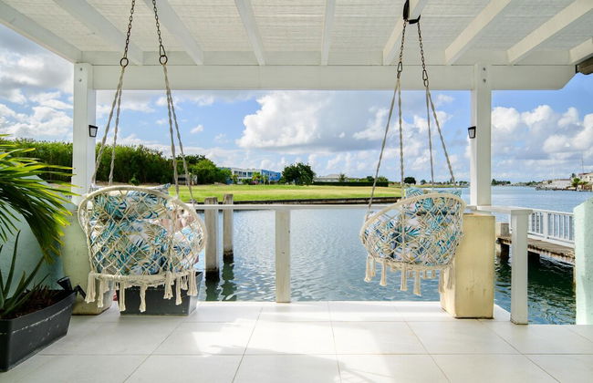 Wild Lotus Villa - Waterfront on Jolly Harbour - Foto 16