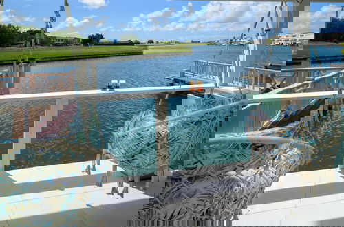 Foto 37 - Wild Lotus Villa - Waterfront on Jolly Harbour