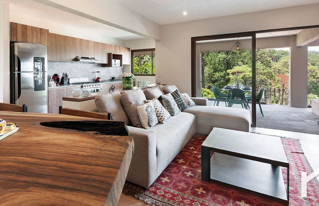 Moderna Villa con Hermosa Vista al Lago - Foto 1