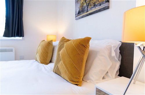 Photo 4 - Inviting 2-bed Apartment in Cambridge