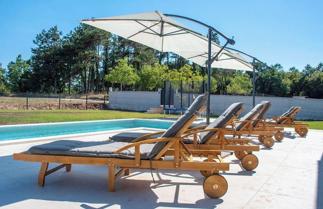Villa in Žminj with swimming pool and garden - Foto 16