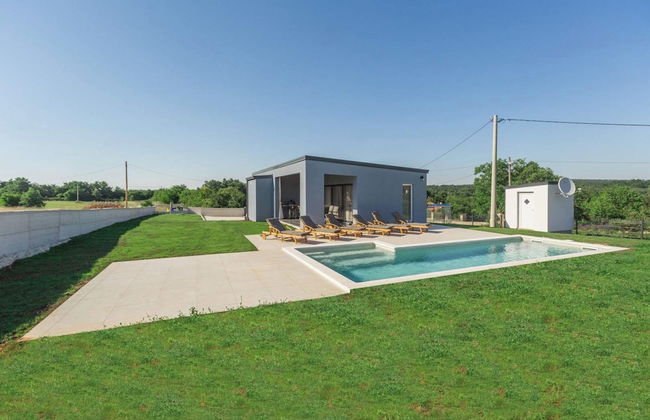 Villa in Žminj with swimming pool and garden - Foto 18