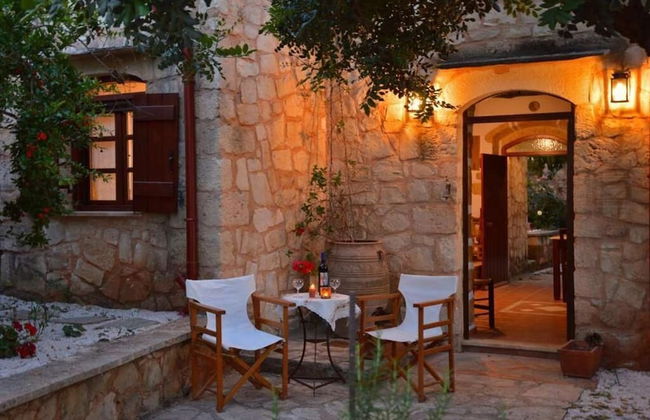 Apanemia Stone House in Crete - Photo 12