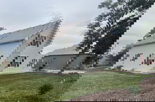 Photo 1 - Bright and Stylish Home Great Central Location!