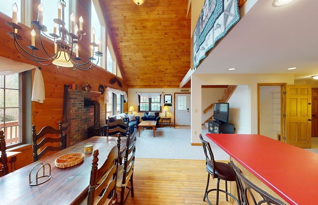 Beechwood Home Brought to you by GetAway Vacations - Foto 24