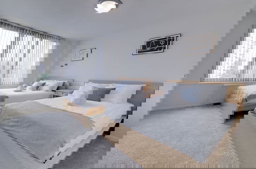 Foto 4 - Modern & Spacious apartment Crystal City