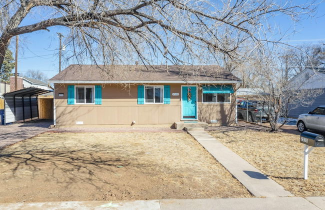 3bdfamily Retreat Near COS Airport & Fort Carson - Photo 43