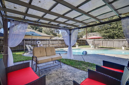 Foto 4 - Spacious Spring Retreat w/ Heated Pool & Spa