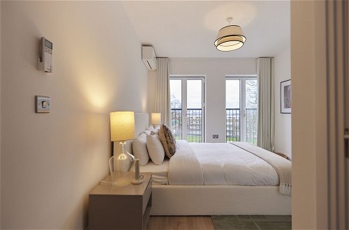 Photo 11 - The Wembley Park Sanctuary - Stunning 2bdr Flat With Balcony