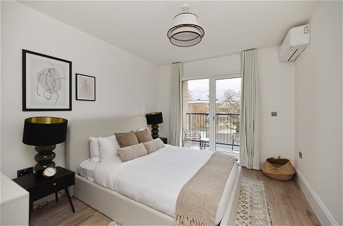 Foto 7 - The Wembley Park Sanctuary - Stunning 2bdr Flat With Balcony