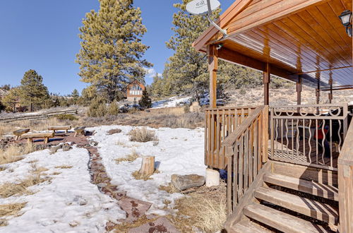 Photo 8 - Cozy Duck Creek Village Cabin w/ Hot Tub & Views