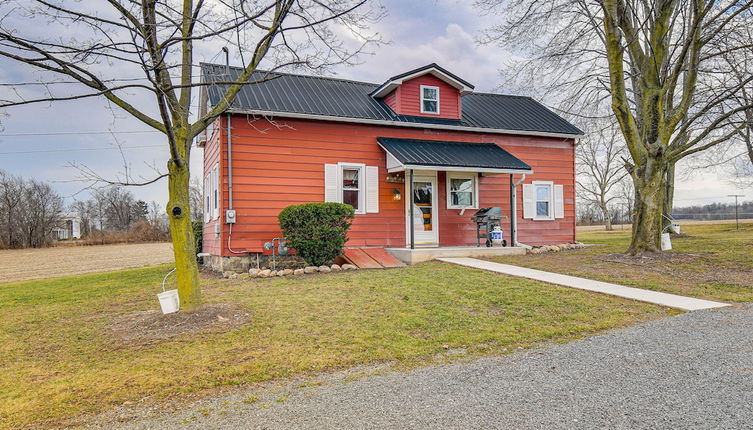 Foto 1 - Cozy New York Farmhouse w/ Porch, Grill & Fire Pit