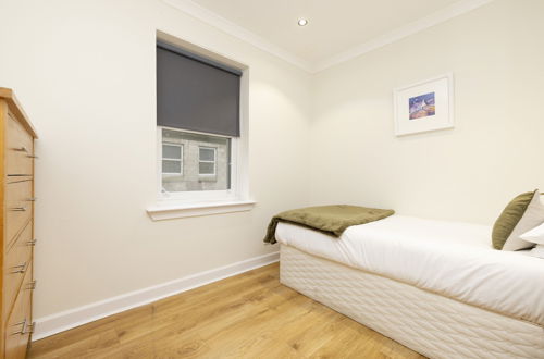 Photo 3 - Altido Gorgeous Flat Near Edinburgh Castle W/ Parking