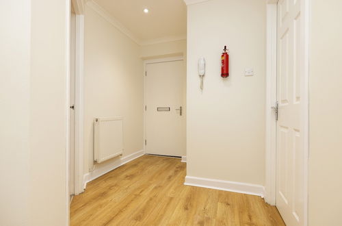 Photo 9 - Altido Gorgeous Flat Near Edinburgh Castle W/ Parking