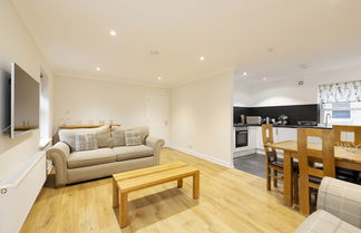 Photo 1 - Altido Gorgeous Flat Near Edinburgh Castle W/ Parking