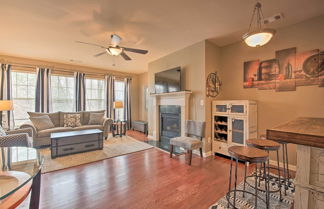 Foto 1 - Pet-friendly Kennesaw Townhome w/ Deck