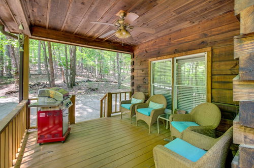 Photo 6 - North Georgia Log Cabin Located in Bent Tree