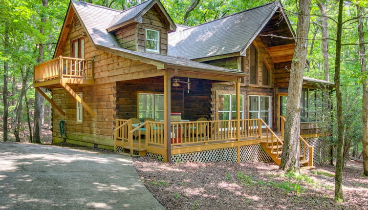 Photo 1 - North Georgia Log Cabin Located in Bent Tree