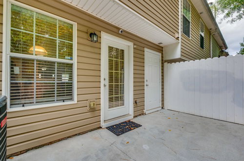 Foto 19 - Bright Decatur Townhome ~ 10 Mi to Atlanta