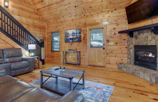 Foto 1 - Ellijay Cabin Rental w/ Hot Tub & Resort Amenities