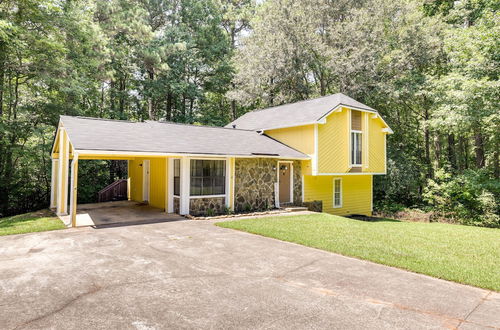 Photo 1 - Fairburn Home w/ 2 Decks, Grill & Outdoor Dining