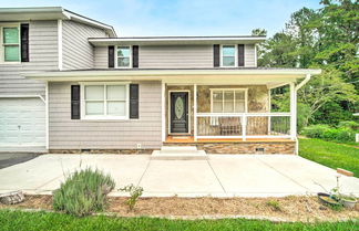 Photo 3 - Picturesque Kennesaw Home w/ Private Backyard