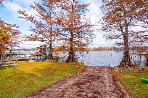 Photo 15 - Lakefront Netterville Landing Home w/ Private Dock