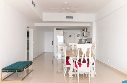 Foto 53 - Spacious Apto With Spectacular Views Of The Beach