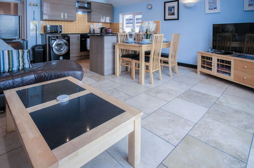 Photo 22 - Ewyn Y Don - 2 Bedroom Apartment - Pendine