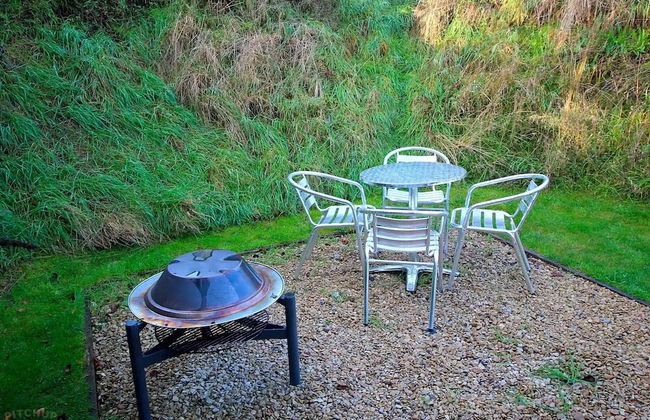 Beautiful Twin Glamping Pod in Salisbury - Foto 9