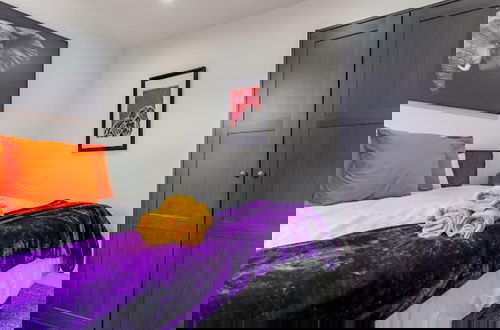 Photo 6 - Birmingham Apt-sleeps 4-walk to City Centre-pets