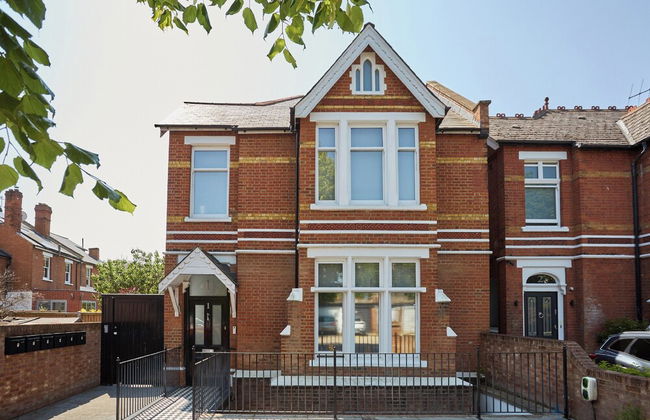 Ealing Broadway by Viridian Apartments - Foto 27
