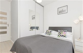 Photo 2 - Subtle Colors Apartment by Renters
