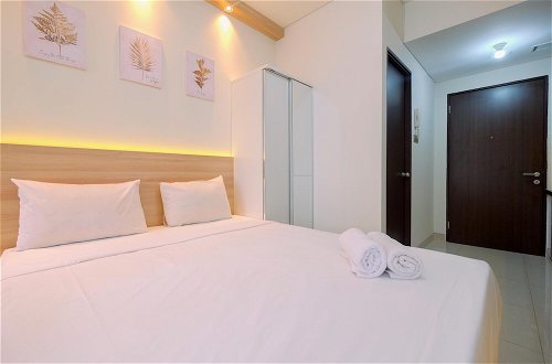 Photo 3 - Good And Homey Studio At Transpark Cibubur Apartment