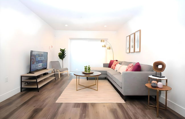 Los Angeles Deluxe Suites - 2 Bedrooms & 2 Bathrooms - Foto 1
