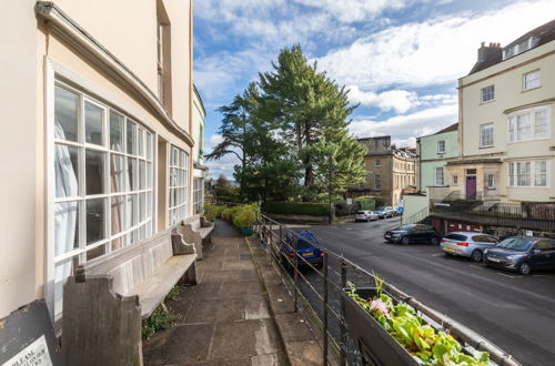 Photo 23 - Bright & Quirky 3BD Home - Wellington Terrace