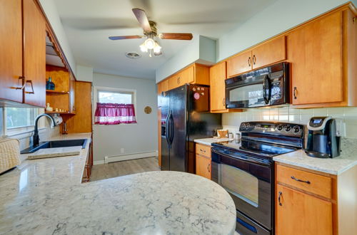 Photo 3 - Dog-friendly Illinois Abode w/ Bar, Yard & Sunroom